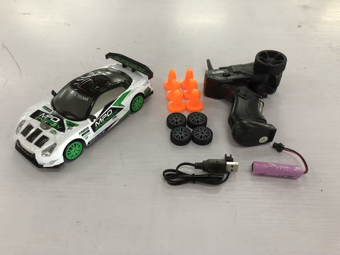 Experience Thrills: Remote Control GTR car - Ultimate Racing Excitement